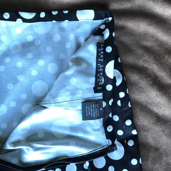 Women’s Skort by Larry Levine - Picture 4 of 5